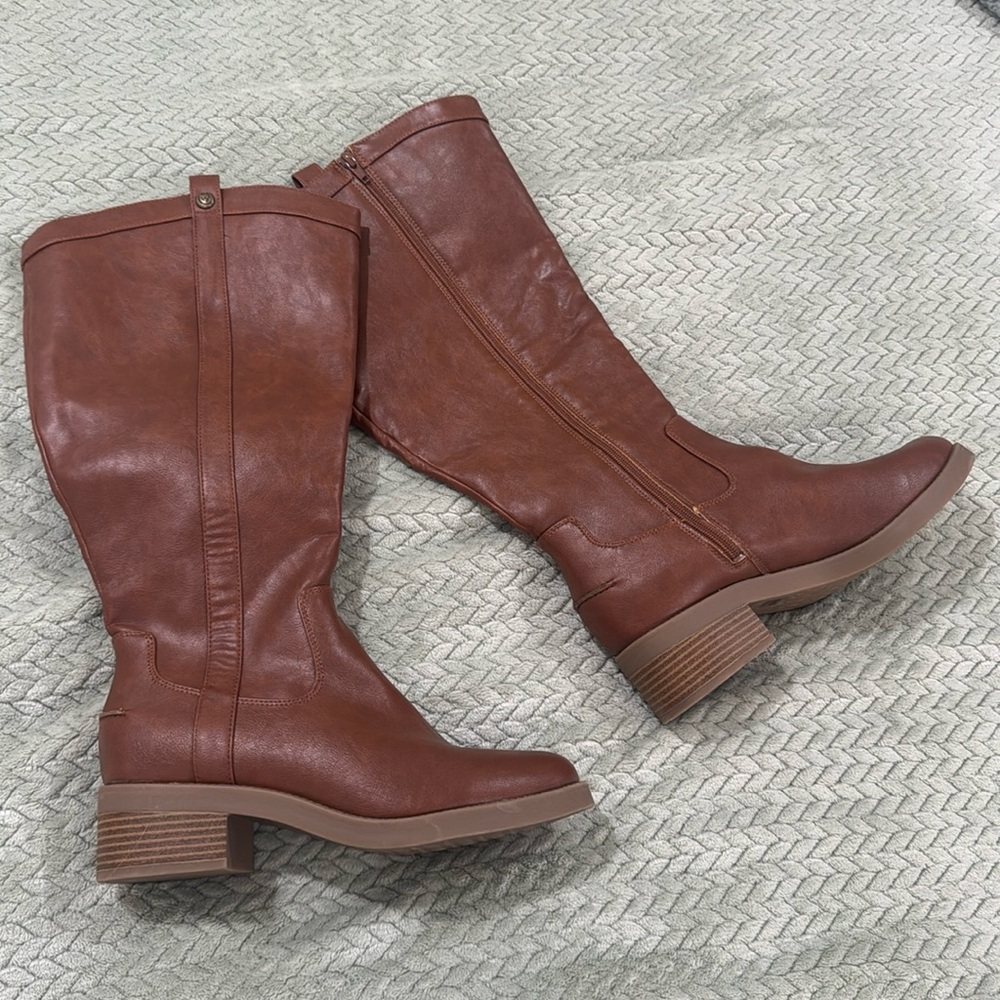 LifeStride Women’s Tan Riding Boots (NWOT)